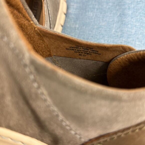 Born Morganite Gray Leather Strap Slip On Shoes Size 9.5 - Picture 9 of 9